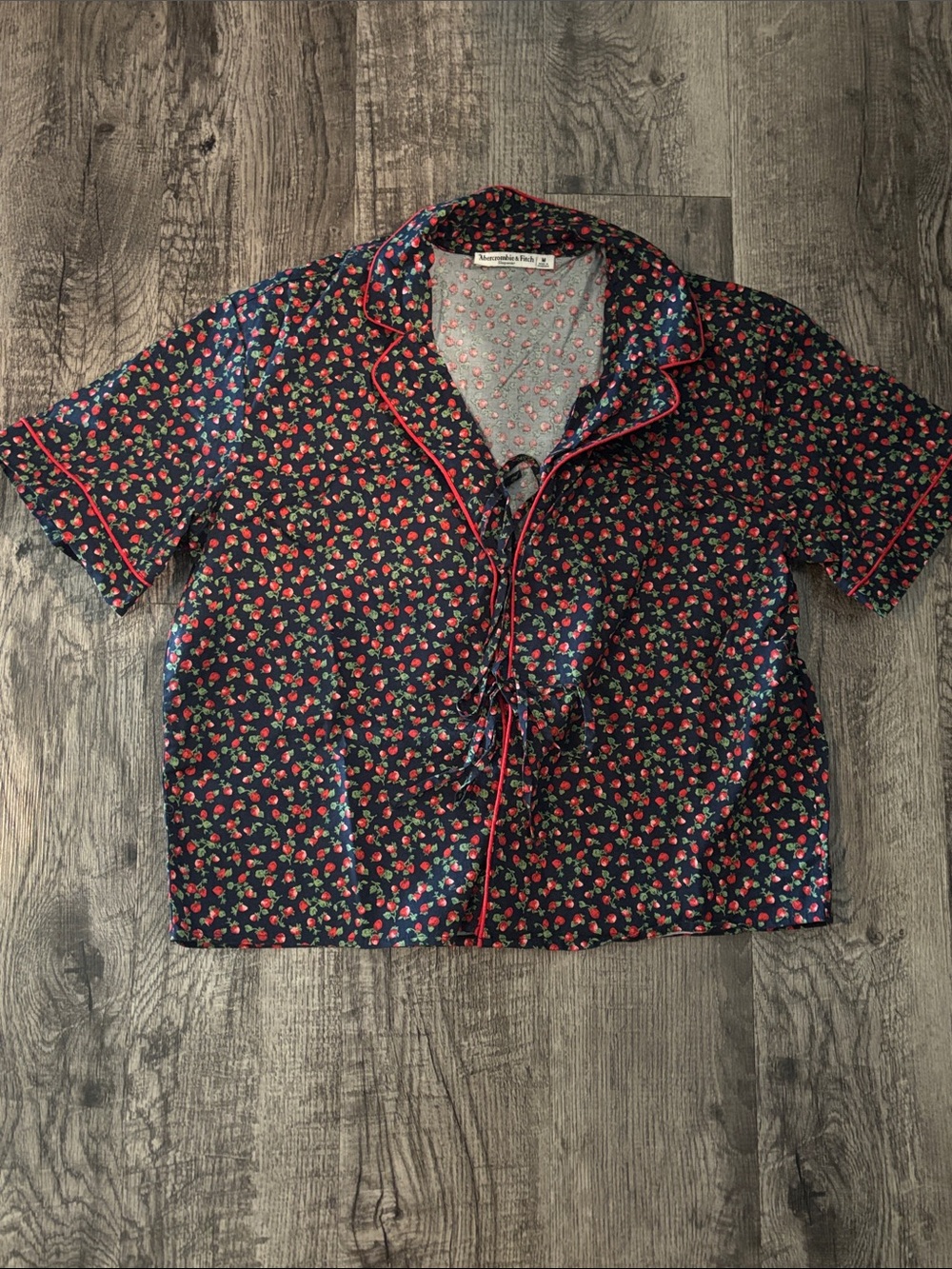 Abercrombie & Fitch Tie-Front Sleep Shirt - Navy with Red Flowers - Size Medium